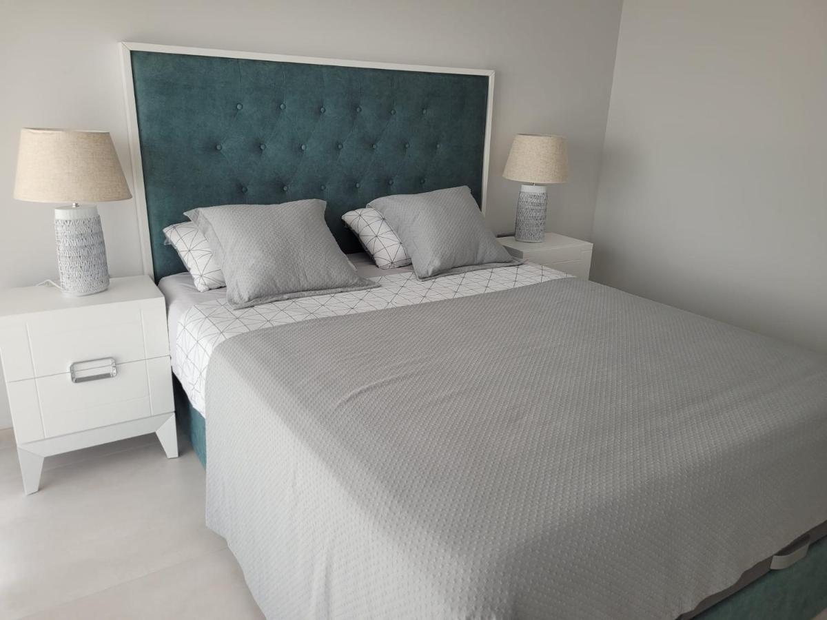Sunset Waves Vistas Al Mar Apartment Benidorm Luaran gambar