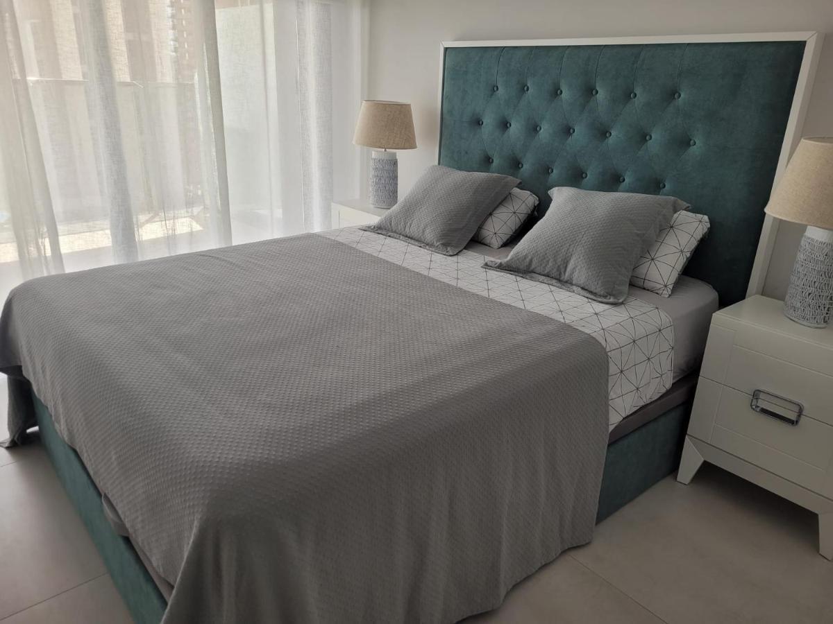 Sunset Waves Vistas Al Mar Apartment Benidorm Luaran gambar