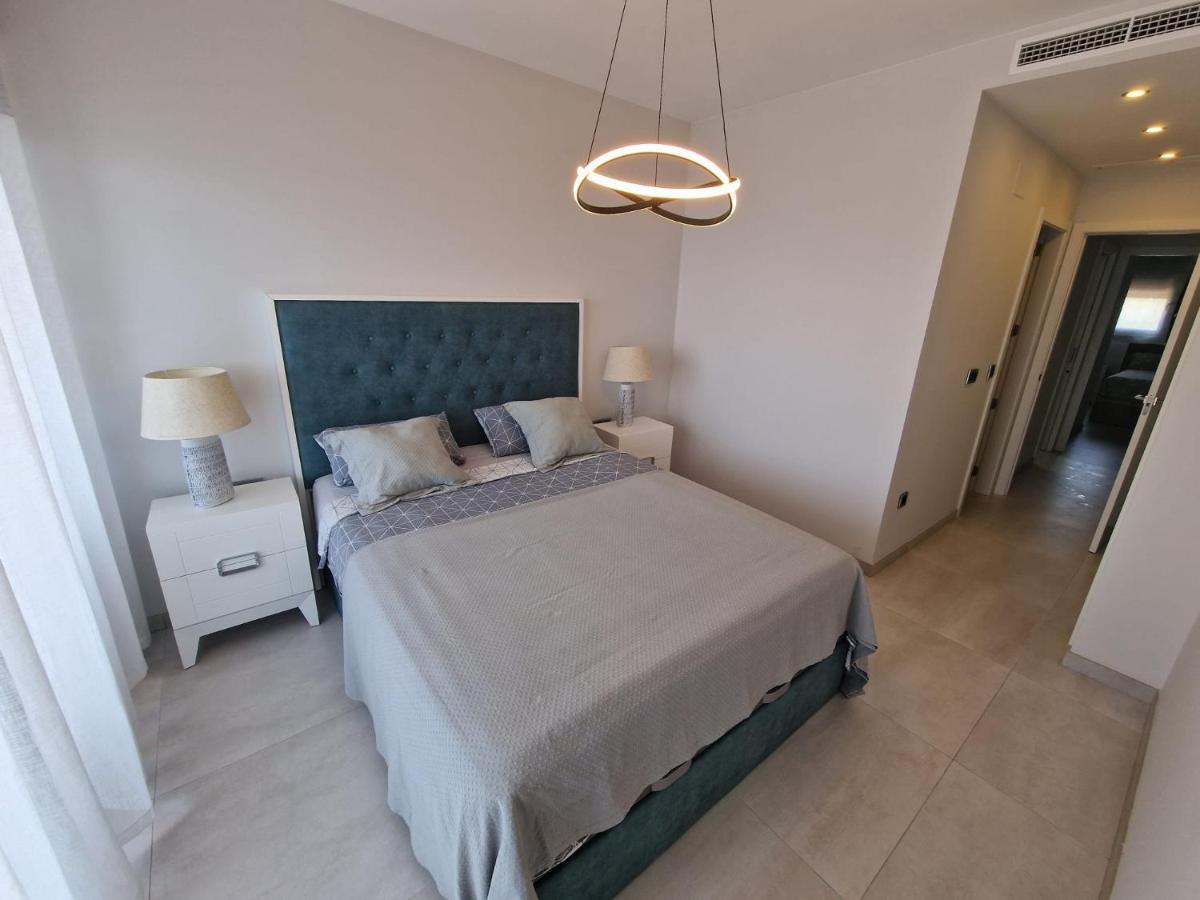 Sunset Waves Vistas Al Mar Apartment Benidorm Luaran gambar